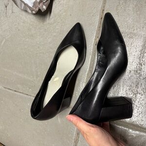 1.STATE Black Women's Pointy Toe Chunky Heel Leather Pumps Size 6